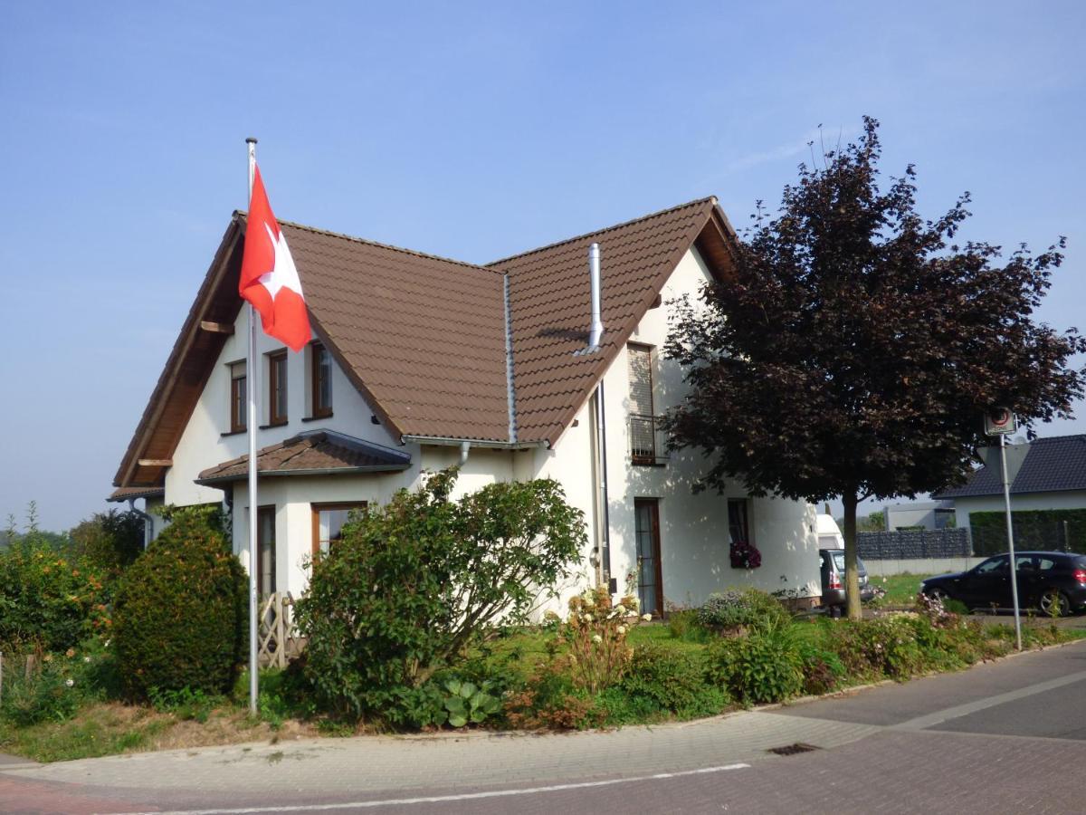 Urlaub Bei Den Schweizern Apartment Wassenberg